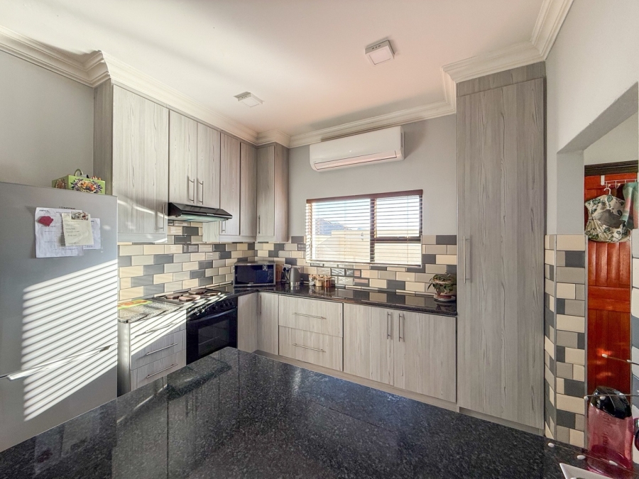 3 Bedroom Property for Sale in Melodie North West